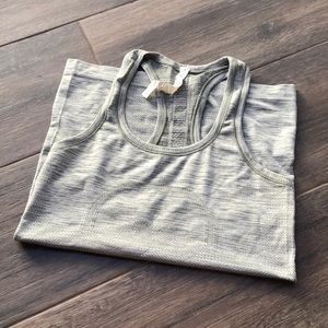 Run swiftly tech tank